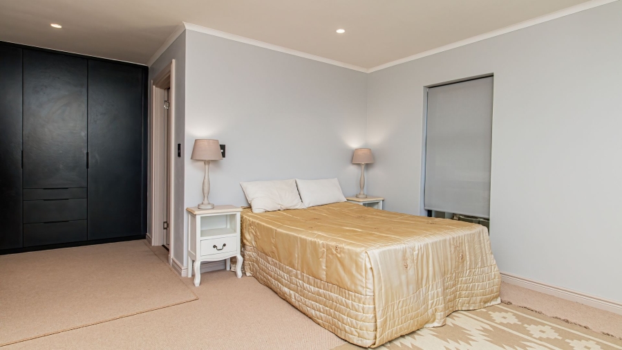 5 Bedroom Property for Sale in Pezula Private Estate Western Cape